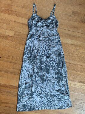 Like New XS Express Animal Print Maxi Dress